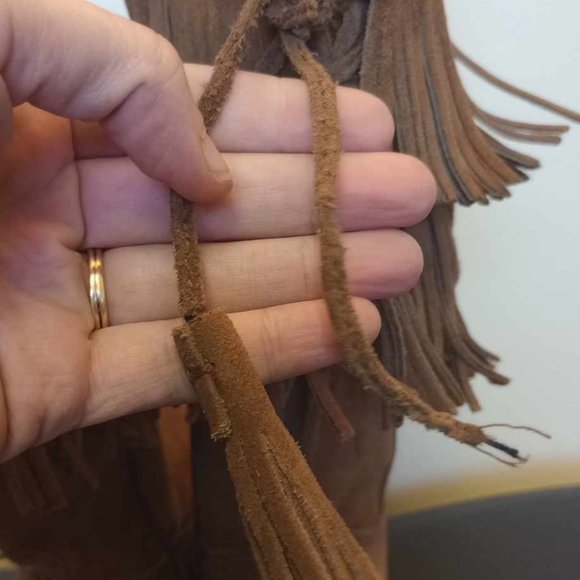 Minnetonka Women's Calf Hi 2-Layer leather Fringe Boot Size 6 - Picture 4 of 7